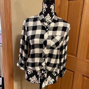 Black and White Plaid Button-Up Shirt